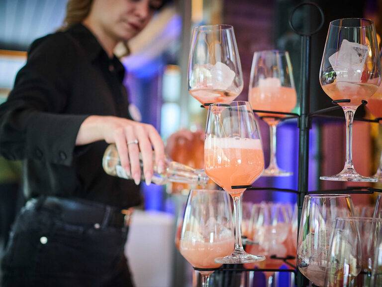 weitere Infos & Tickets